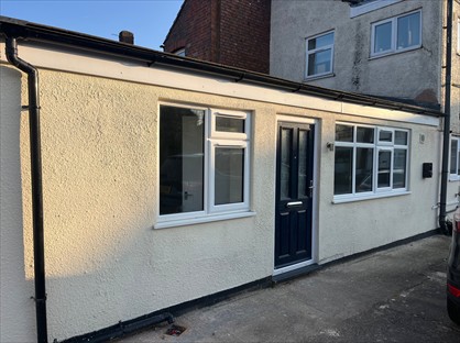 1 Bed Flat, Hugglescote, LE67