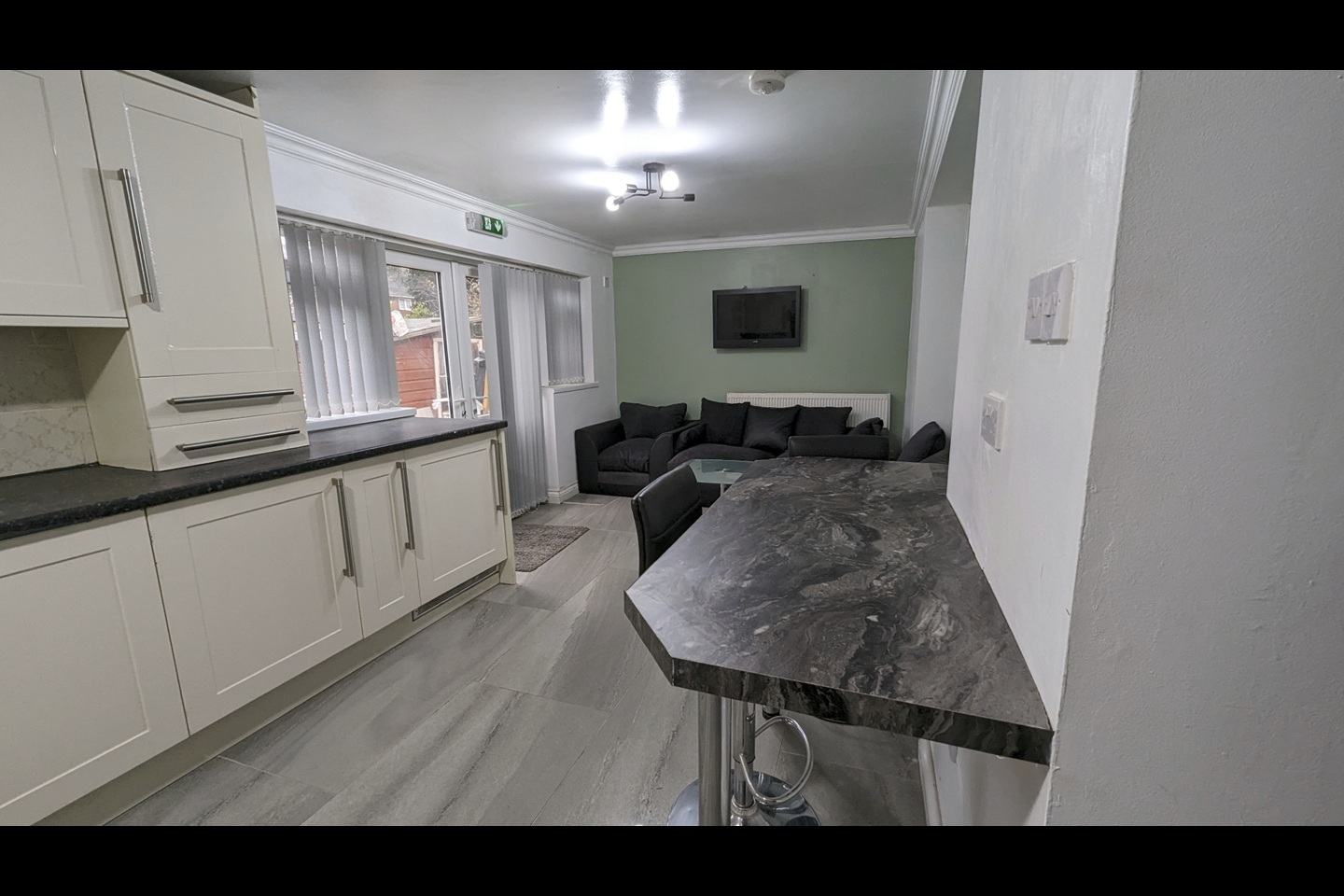 Room in a Shared House, Quinton Road, B17 photo 2