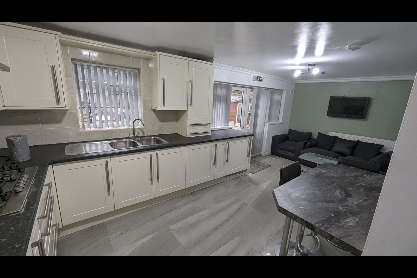 Room in a Shared House, Quinton Road, B17