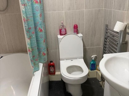 2 Bed Flat, Market St, DE75