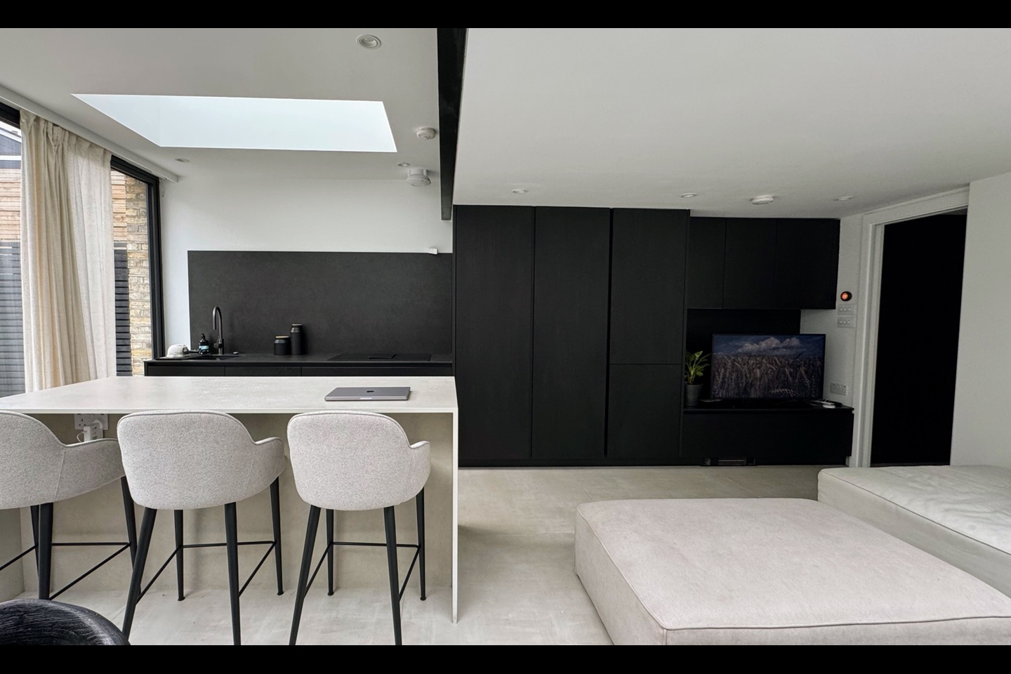 Additional image 7 of 1 Bed Flat, Nealden St, SW9, N1 7GU