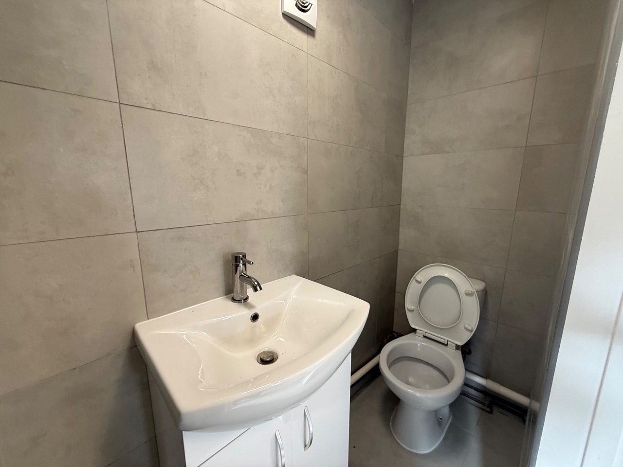 Additional image 10 of 2 Bed Flat, Lewes Road, BN2, N1 7GU