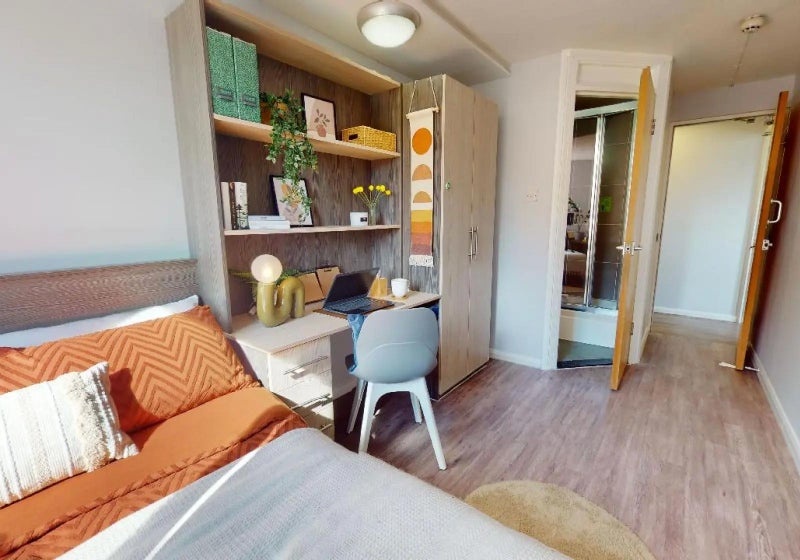 Additional image 2 of Room in a Shared Flat, Granby Row, M60, N1 7GU