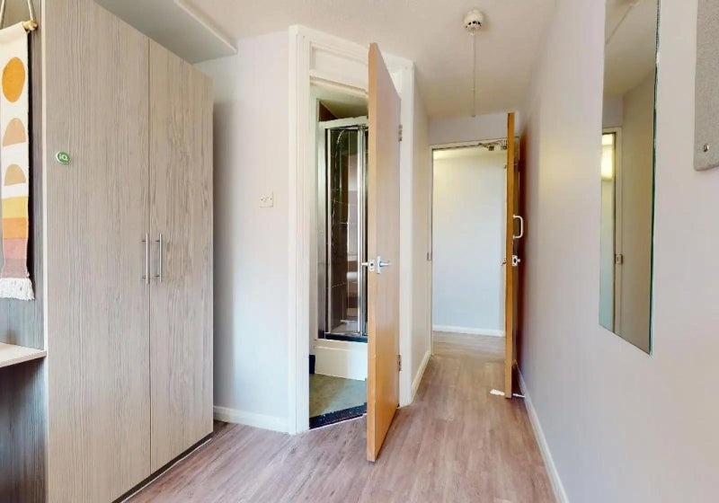 Additional image 3 of Room in a Shared Flat, Granby Row, M60, N1 7GU