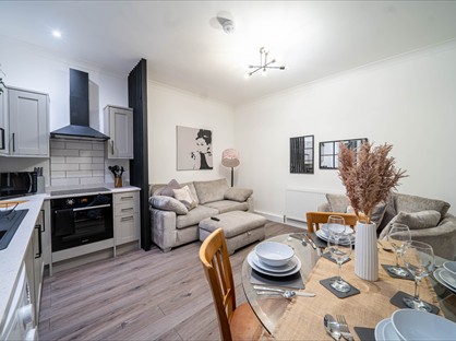 1 Bed Terraced House, Asquith Avenue, LS27