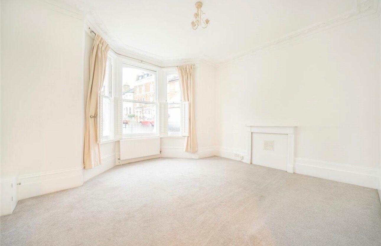 Additional image 3 of 1 Bed Flat, Almeric Road, SW11, N1 7GU