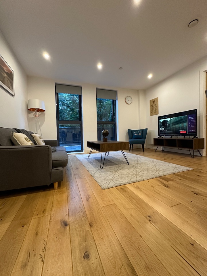 1 Bed Flat, Communication Row, B15, N1 7GU