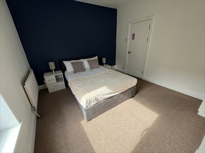 Room in a Shared House, York Road, NG20