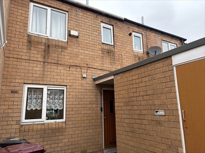 2 Bed Terraced House, Earlswood Walk, BL3
