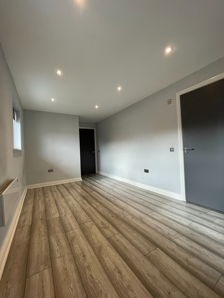 Additional image 5 of 1 Bed Flat, Cuthbert Bank Road, S6, N1 7GU