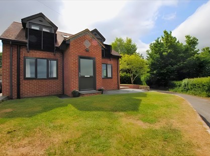 3 Bed Detached House, Crag Lane, HG5