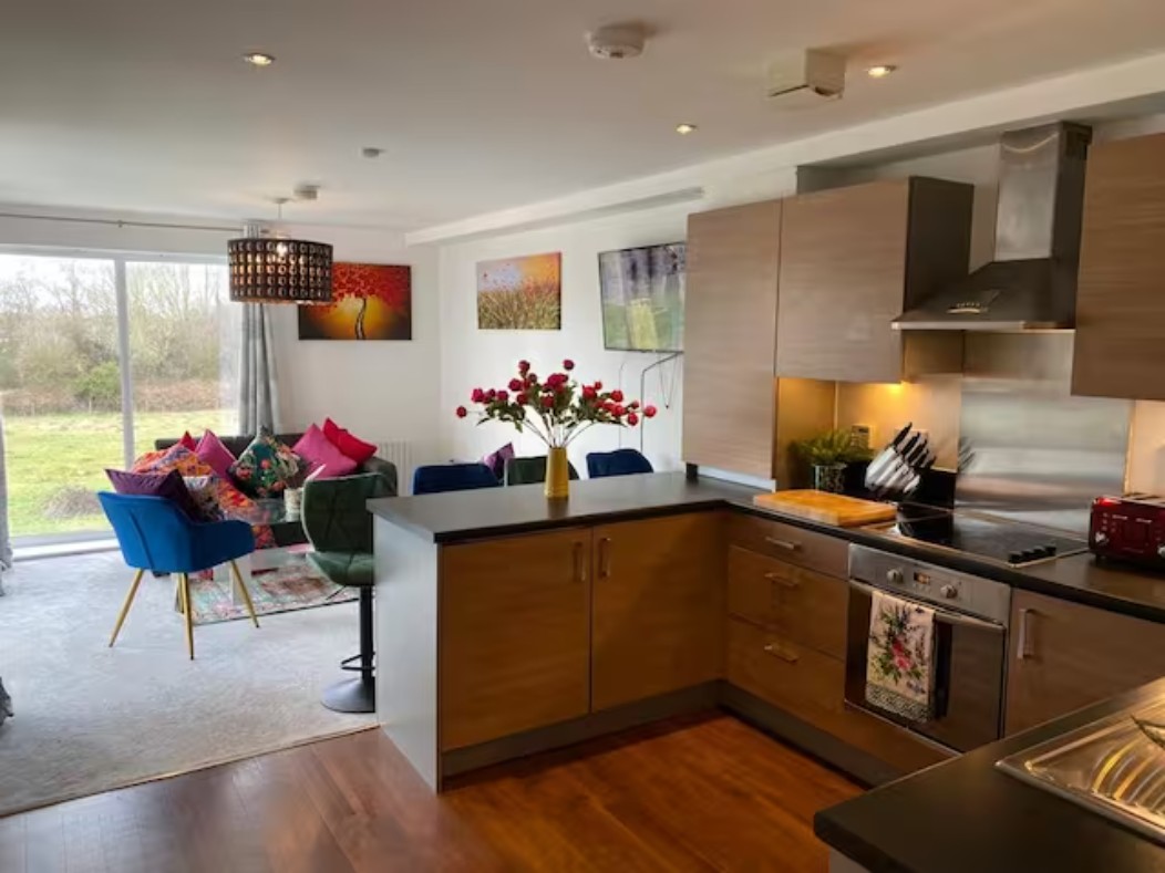 Additional image 10 of 2 Bed Flat, Maltings Close, CB5, N1 7GU