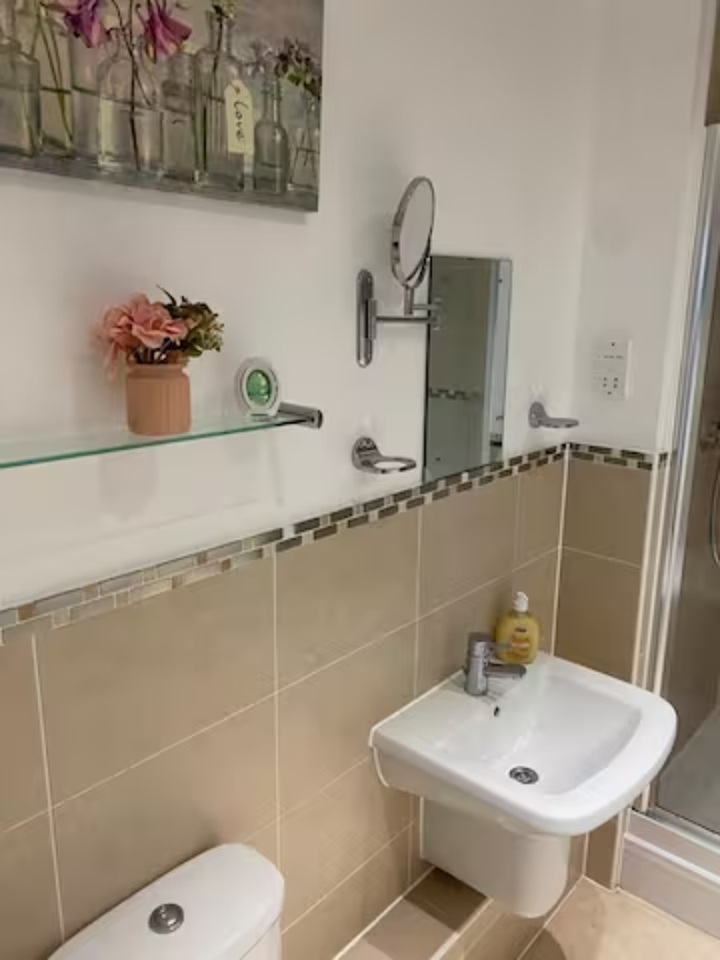 Additional image 28 of 2 Bed Flat, Maltings Close, CB5, N1 7GU