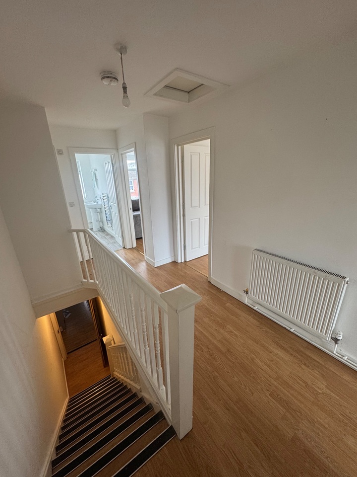 Additional image 2 of 2 Bed Flat, Bridge Road, SO19, N1 7GU