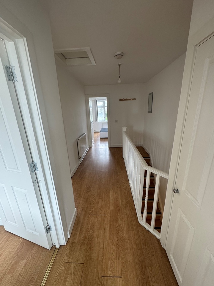 Additional image 5 of 2 Bed Flat, Bridge Road, SO19, N1 7GU