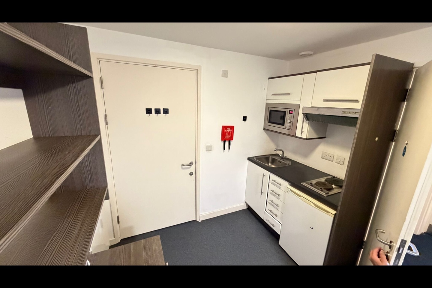 Additional image 3 of Studio Flat, Pearl Works, S1, N1 7GU