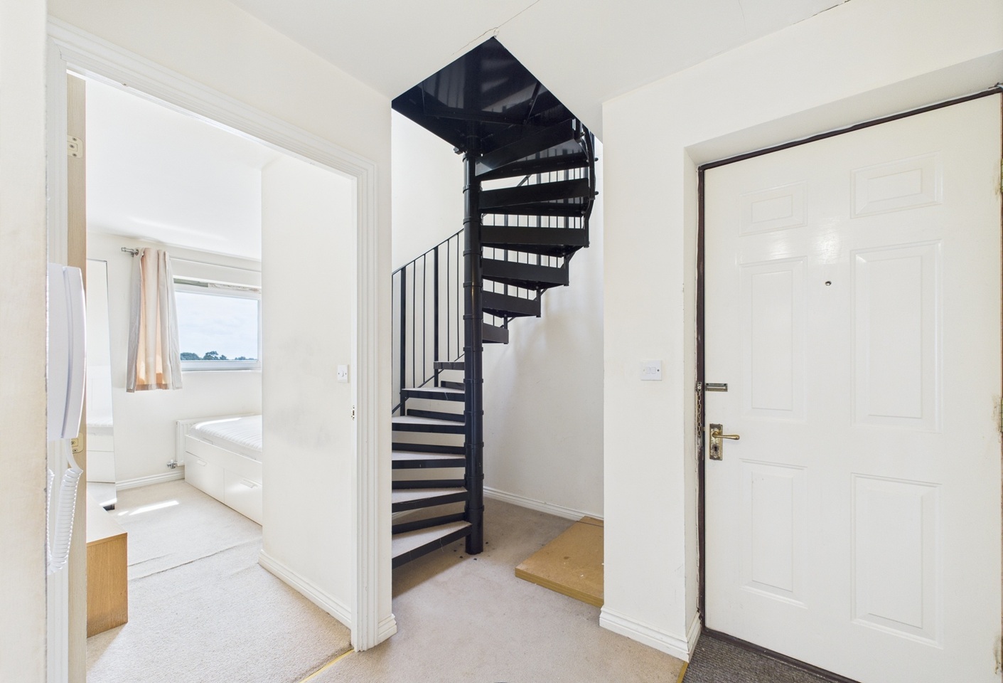 Additional image 4 of 2 Bed Flat, Thackhall St, CV2, N1 7GU