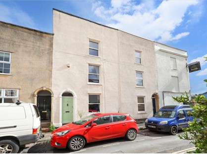 1 Bed Terraced House, High St, BS8