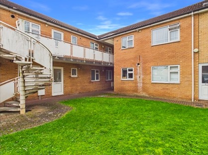 2 Bed Flat, Enniskillen Road, CB4