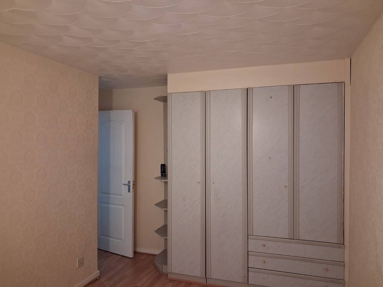 Additional image 6 of 3 Bed Semi-Detached House, Kiln Road, S61, N1 7GU