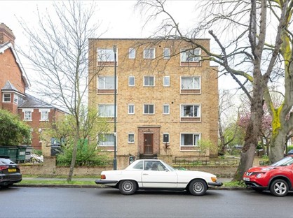1 Bed Flat, Escuan Lodge, N5