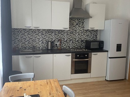 Room in a Shared Flat, Chiswick High Road, W4