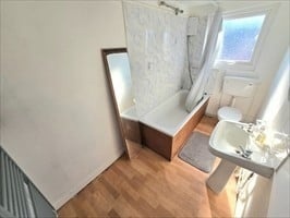 Studio Flat, Liverpool, L8 photo 3