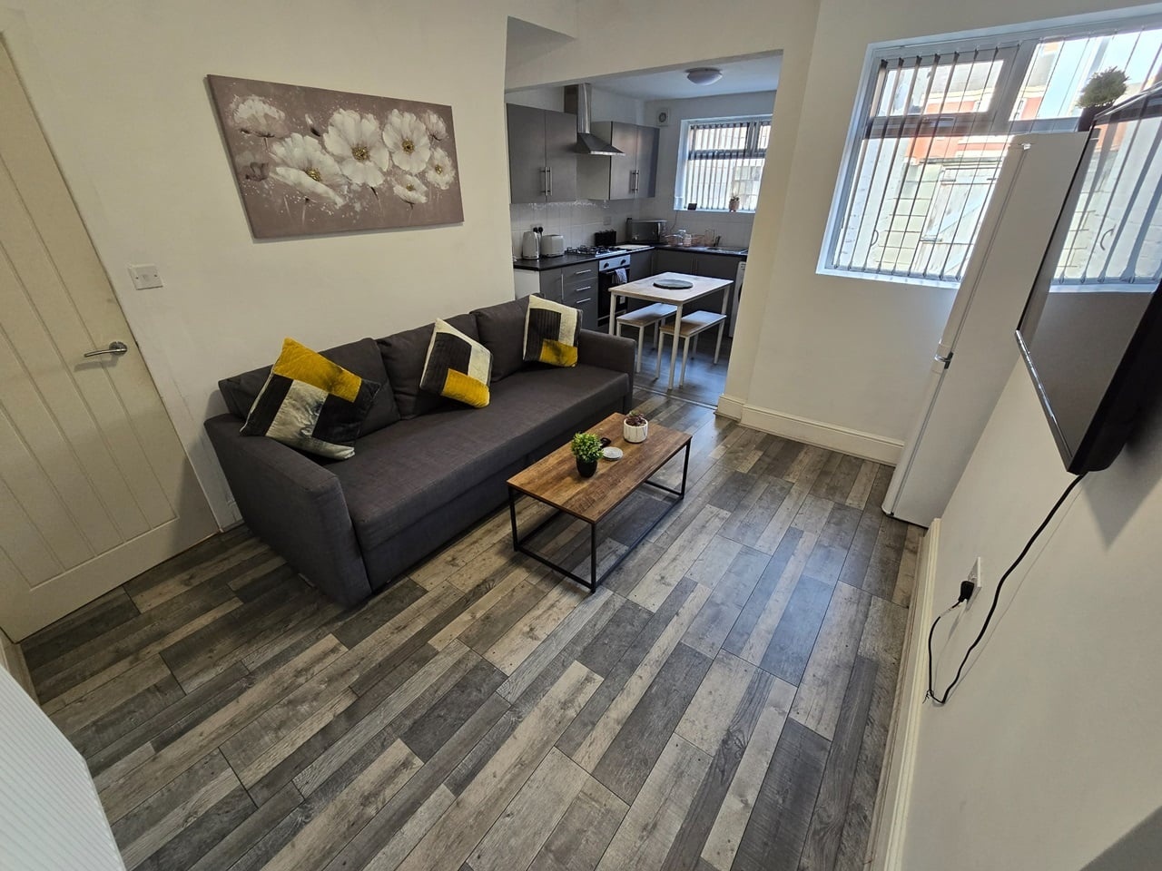 Additional image 2 of 3 Bed End Terrace, Albany Road, L7, N1 7GU