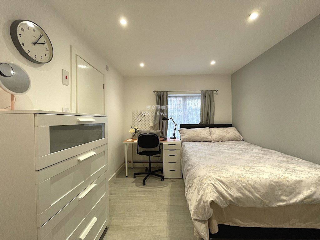 Additional image 11 of 8 Bed Bungalow, Aldrin Way, CV4, N1 7GU