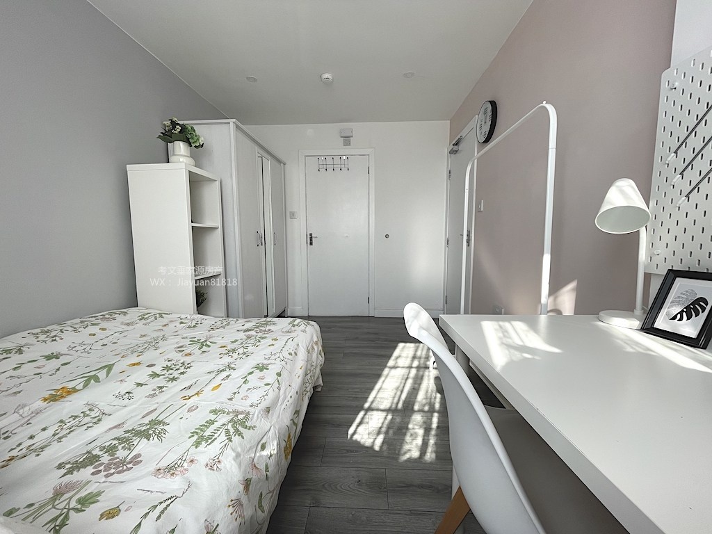 Additional image 34 of 8 Bed Bungalow, Aldrin Way, CV4, N1 7GU