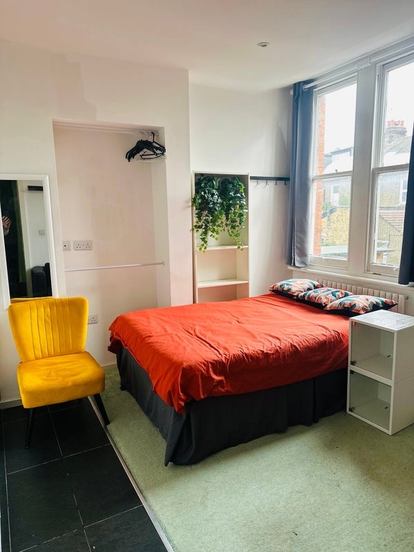 London - Room in a Shared House, London, NW2 - To Rent Now for £895.00 p/m
