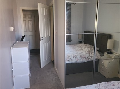 Bedsit, Centrifuge Way, GU14