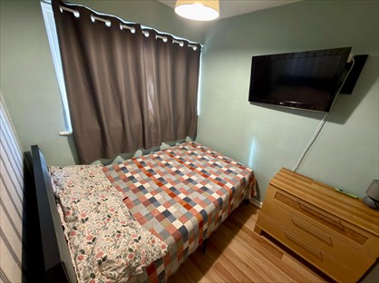 Room in a Shared House, Great Knightleys, SS15