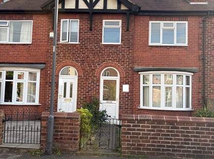 3 Bed Terraced House, Town Moor, DN2