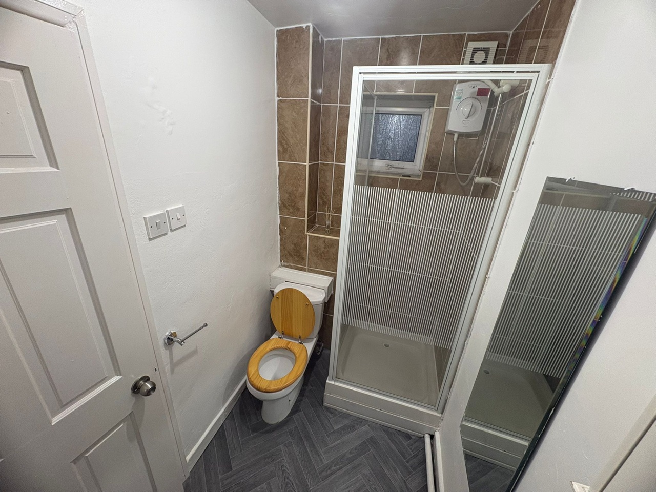 Additional image 6 of Studio Flat, Brook Road, M14, N1 7GU