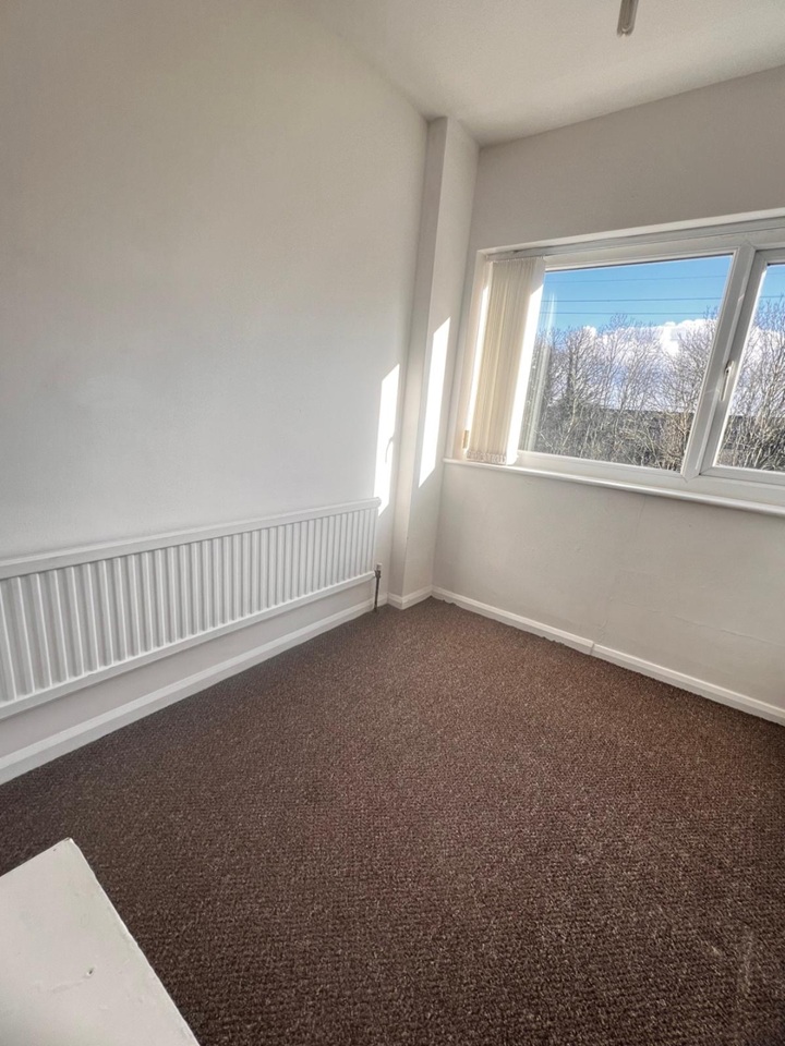 Additional image 19 of 4 Bed Semi-Detached House, Howarth Road, S60, N1 7GU