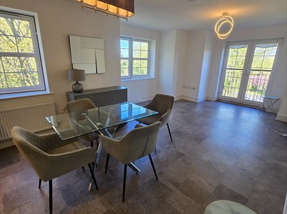 2 Bed Flat, Yule House, AL2