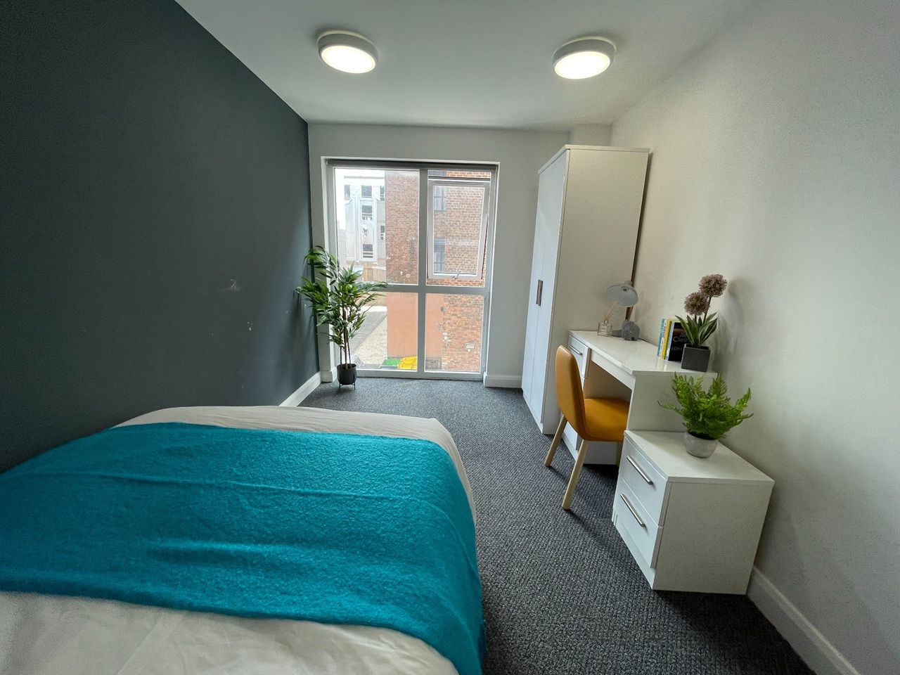 Additional image 2 of Room in a Shared Flat, Fox Street, L3, N1 7GU