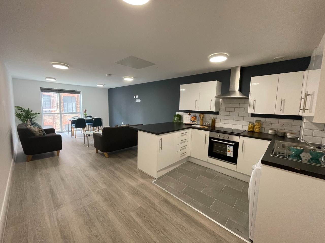 Additional image 6 of Room in a Shared Flat, Fox Street, L3, N1 7GU