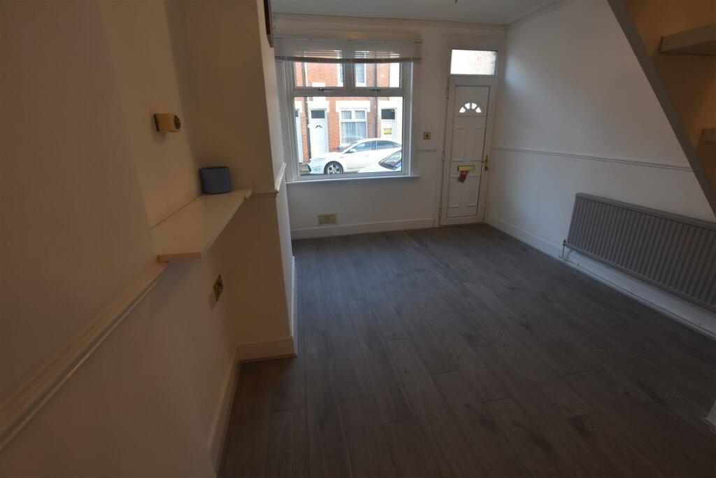 Additional image 2 of 2 Bed Terraced House, Tyndale St, LE3, N1 7GU