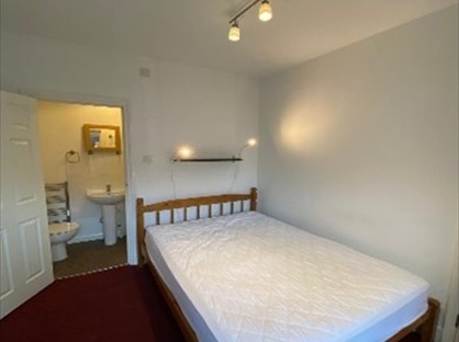Room in a Shared House, De Montfort Road, RG1