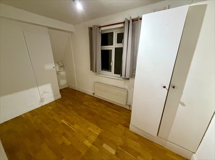 3 Bed Flat, Bear Road, TW13
