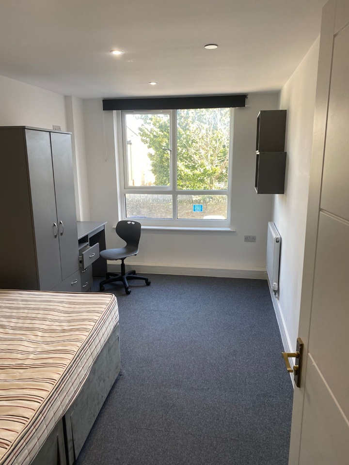 Additional image 4 of 2 Bed Flat, Fishponds, BS16, N1 7GU