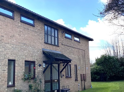 1 Bed Flat, Little Greencroft, HP5