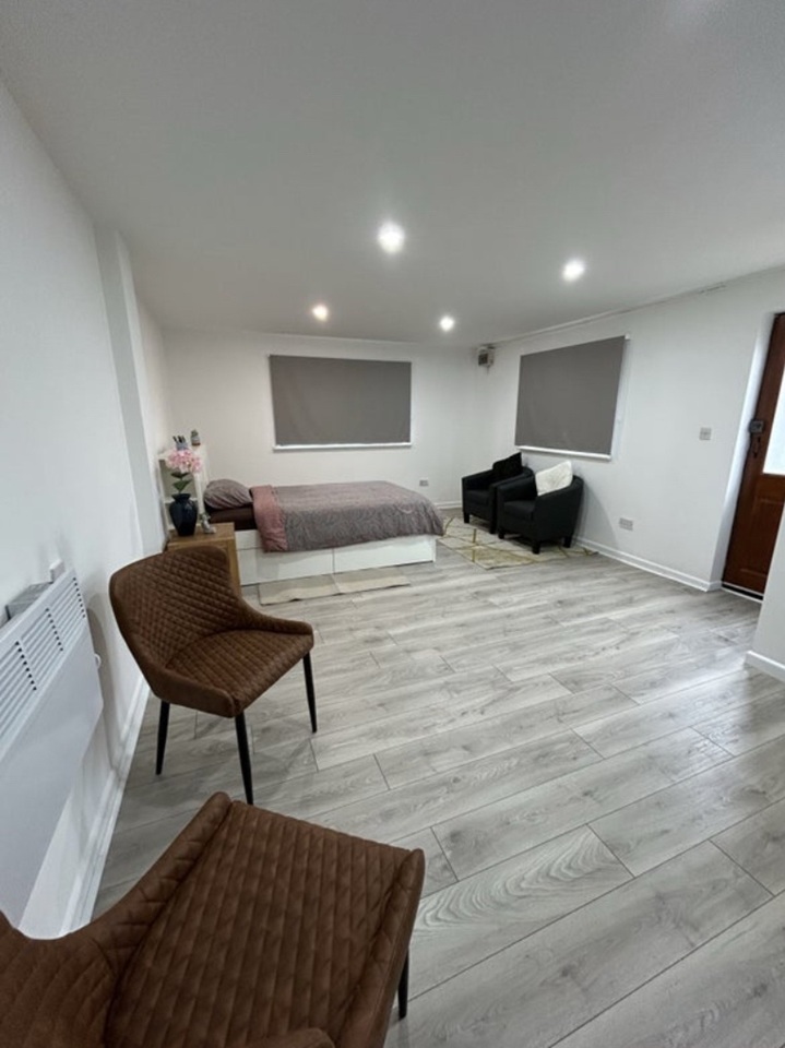 Additional image 4 of Studio Flat, Wootton, OX13, N1 7GU