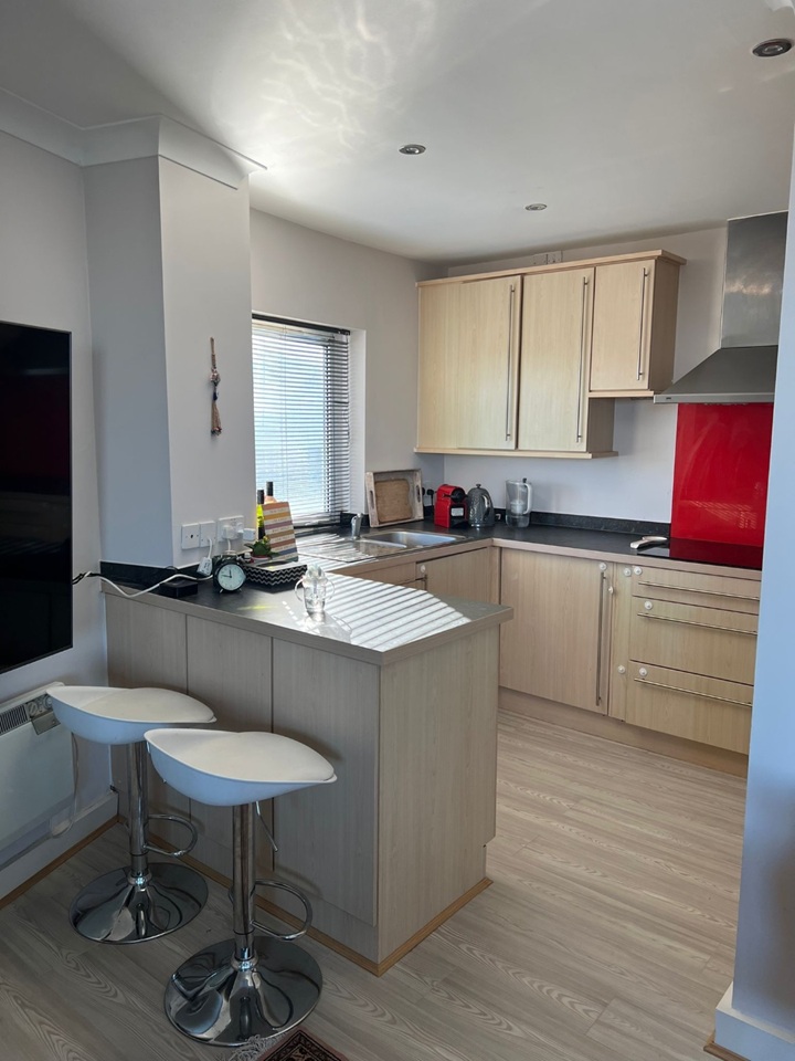 Additional image 7 of 2 Bed Flat, Endeavour Court, SO14, N1 7GU