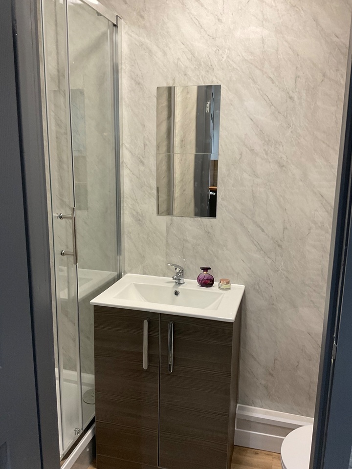 Additional image 3 of Studio Flat, London Road, L3, N1 7GU