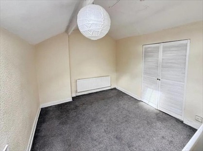 3 Bed Terraced House, Wellington St, S63