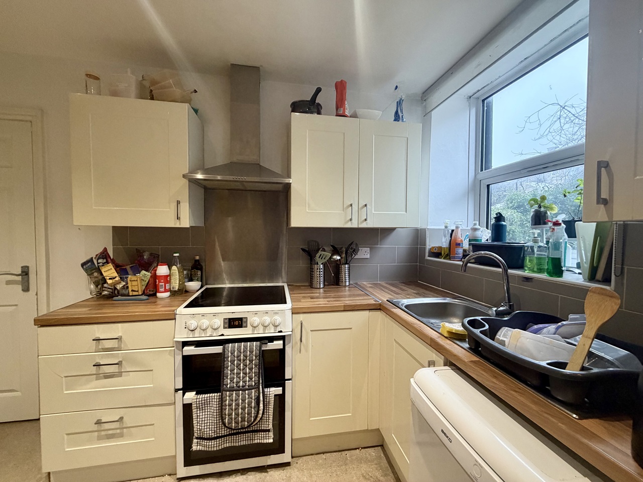 Additional image 2 of 4 Bed Flat, Western Road, S10, N1 7GU
