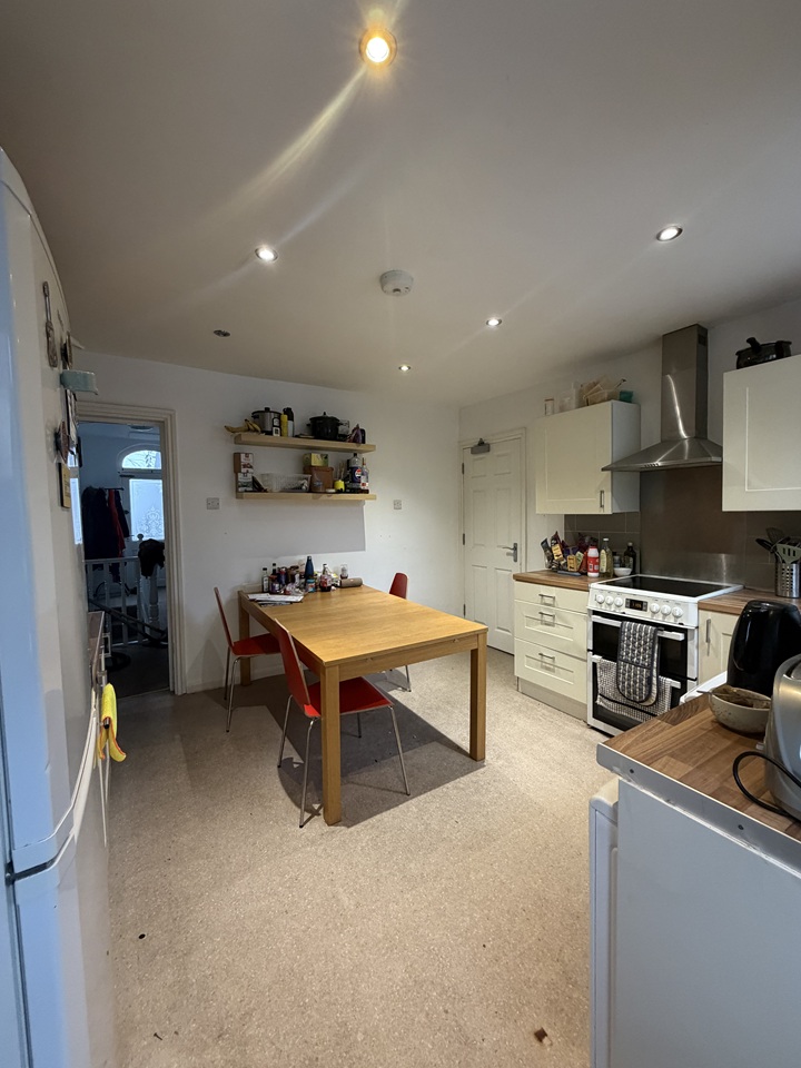 Additional image 10 of 4 Bed Flat, Western Road, S10, N1 7GU